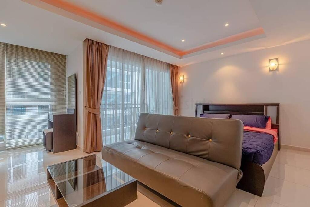 Avenue Residence C5 Патая Екстериор снимка